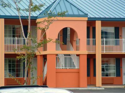 Econo Lodge Brunswick I-95 외부 사진